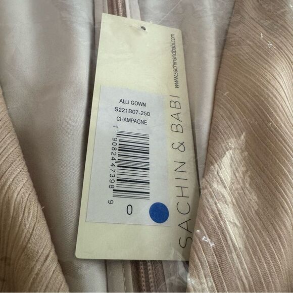 Sachin & Babi Alli Gown Champagne V Neck Satin Dress - Picture 6 of 7